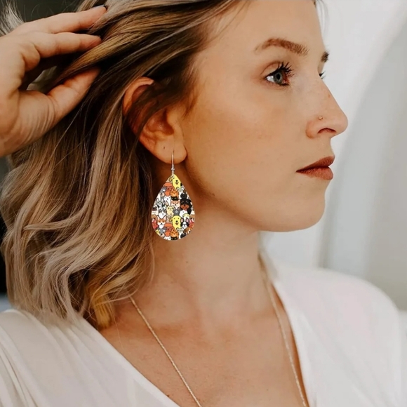 Fauxโ Leather Colorful Cat & Dog Teardrop Dangle Earrings 2/$15โ 3/$20 4/$25 - Picture 2 of 4
